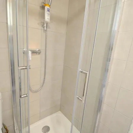 Studios Apartment *